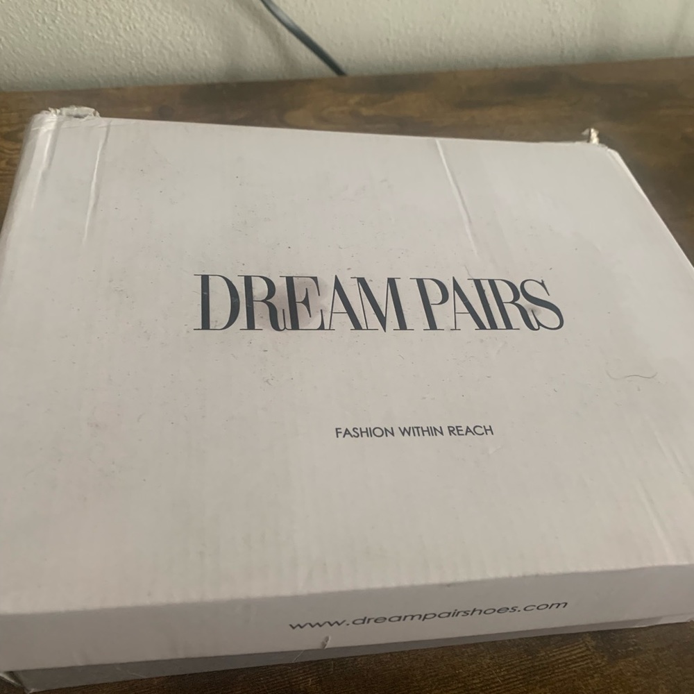 Dream pairs shoes